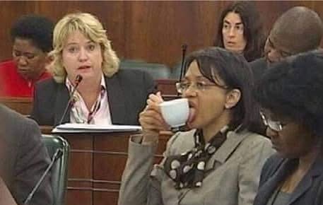 30 Spectacularly Weird Pictures That Will Definitely Confuse You