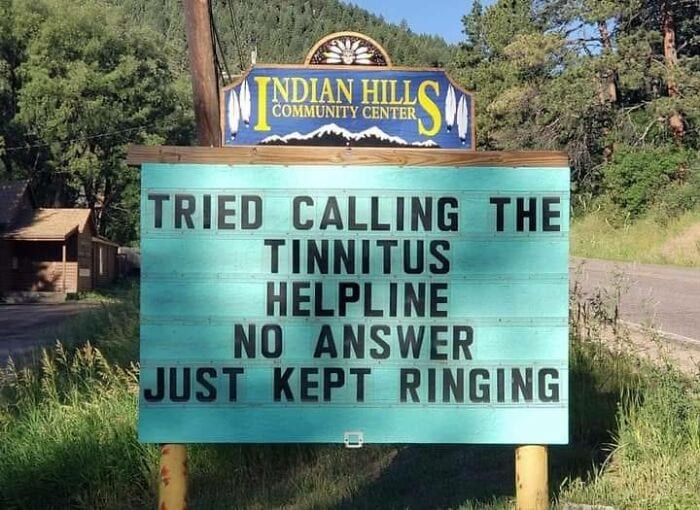 30 Epic Signs That Are So Funny They Don't Even Seem Real