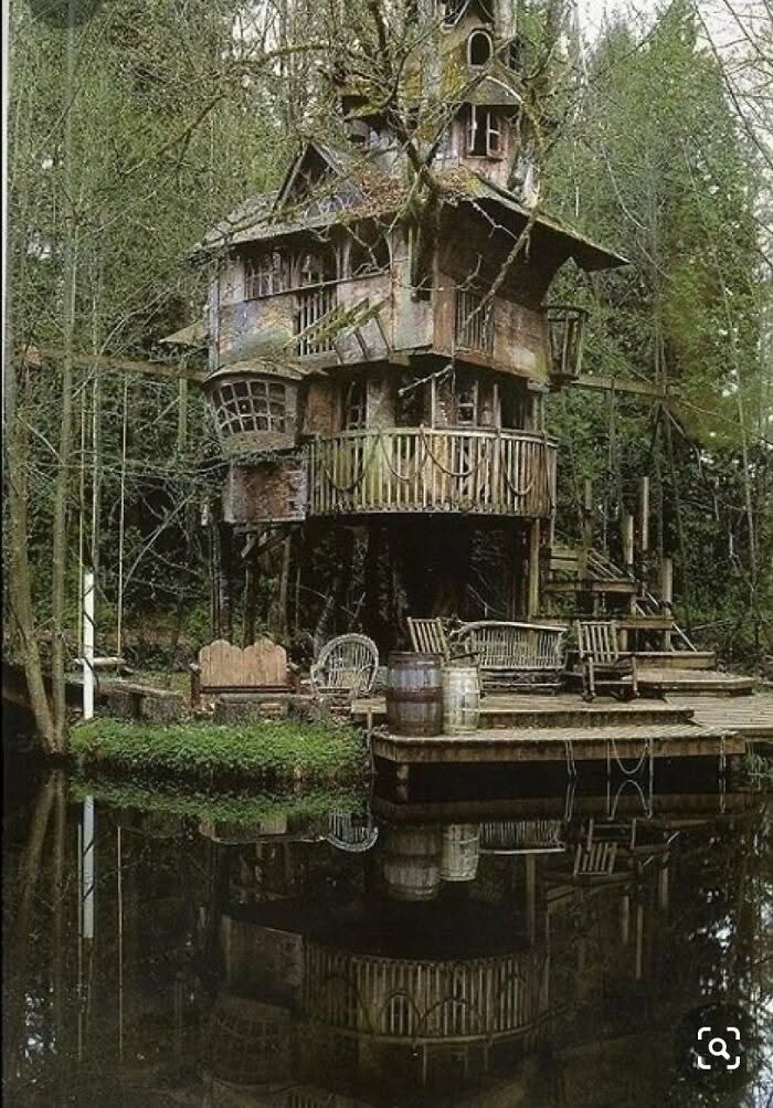 30 Amazing And Breathtaking Abandoned Locations